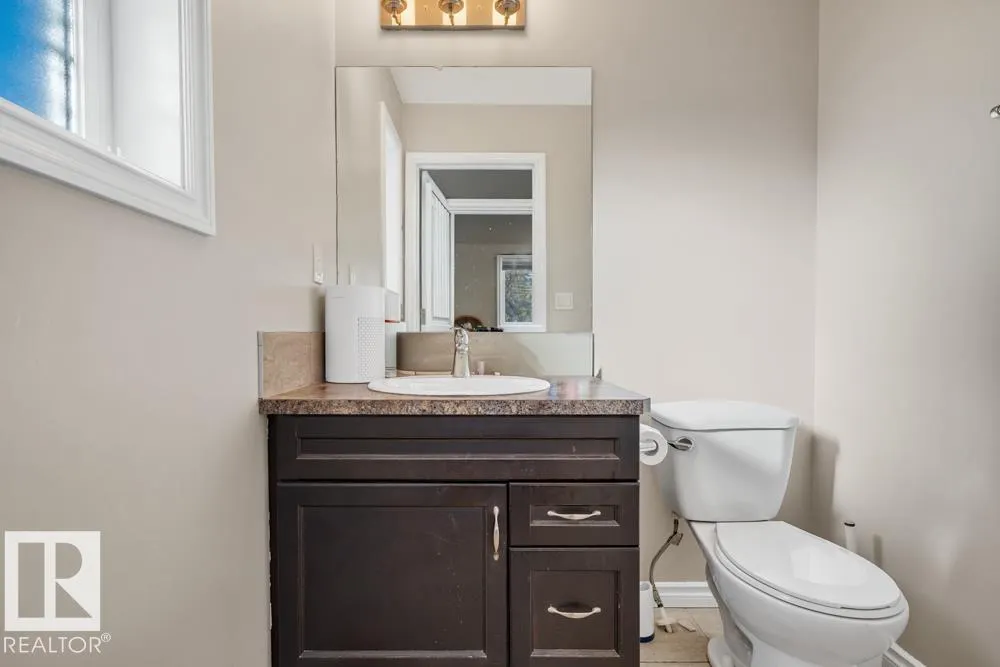 12135 &12137 124 Street