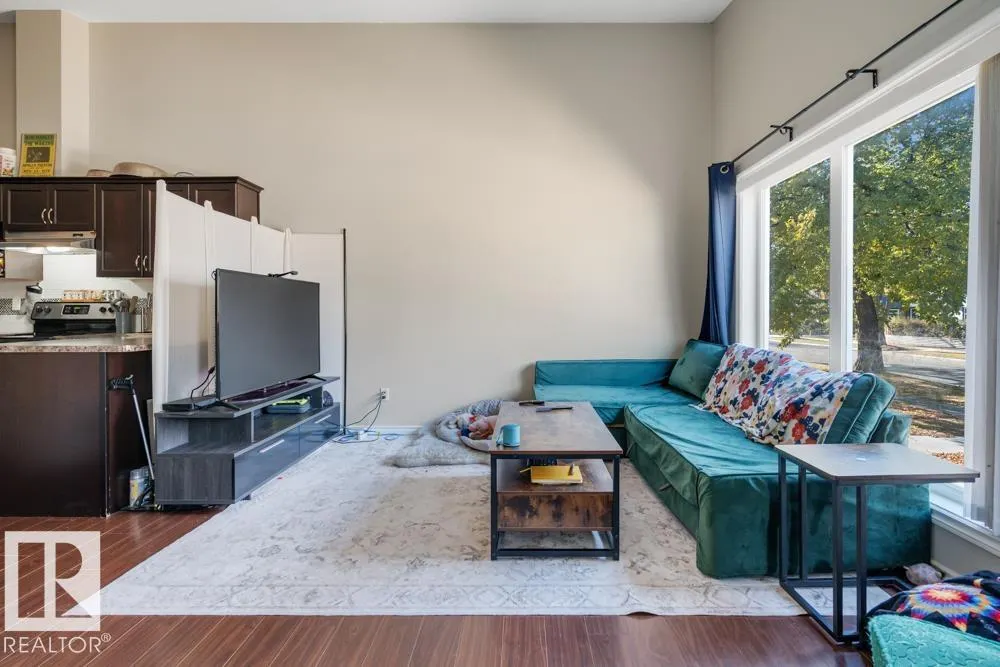 12135 &12137 124 Street