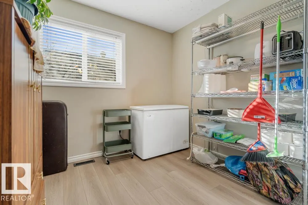 12135 &12137 124 Street