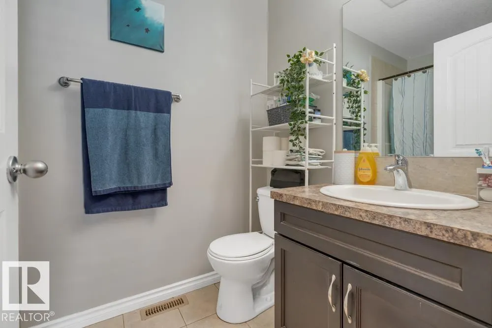 12135 &12137 124 Street