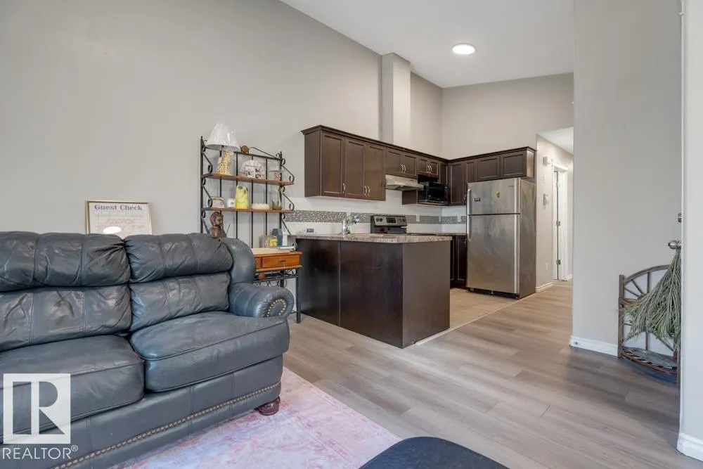 12135 &12137 124 Street