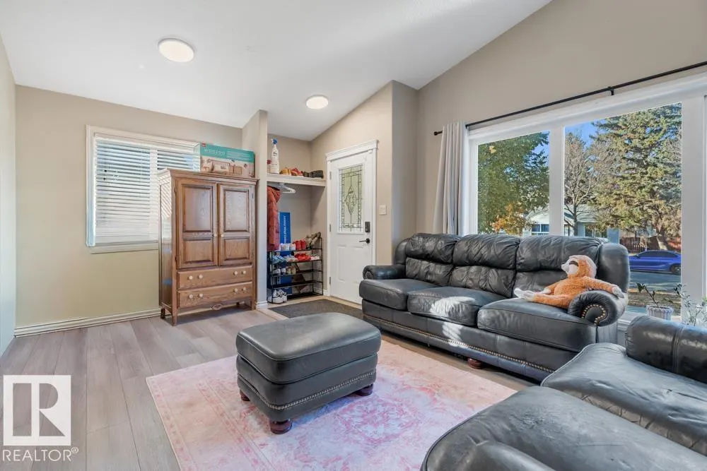 12135 &12137 124 Street