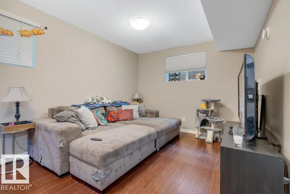 12135 &12137 124 Street