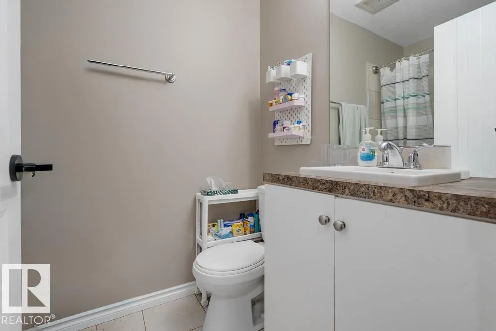 12135 &12137 124 Street