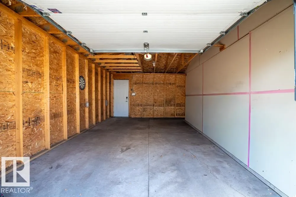 12135 &12137 124 Street