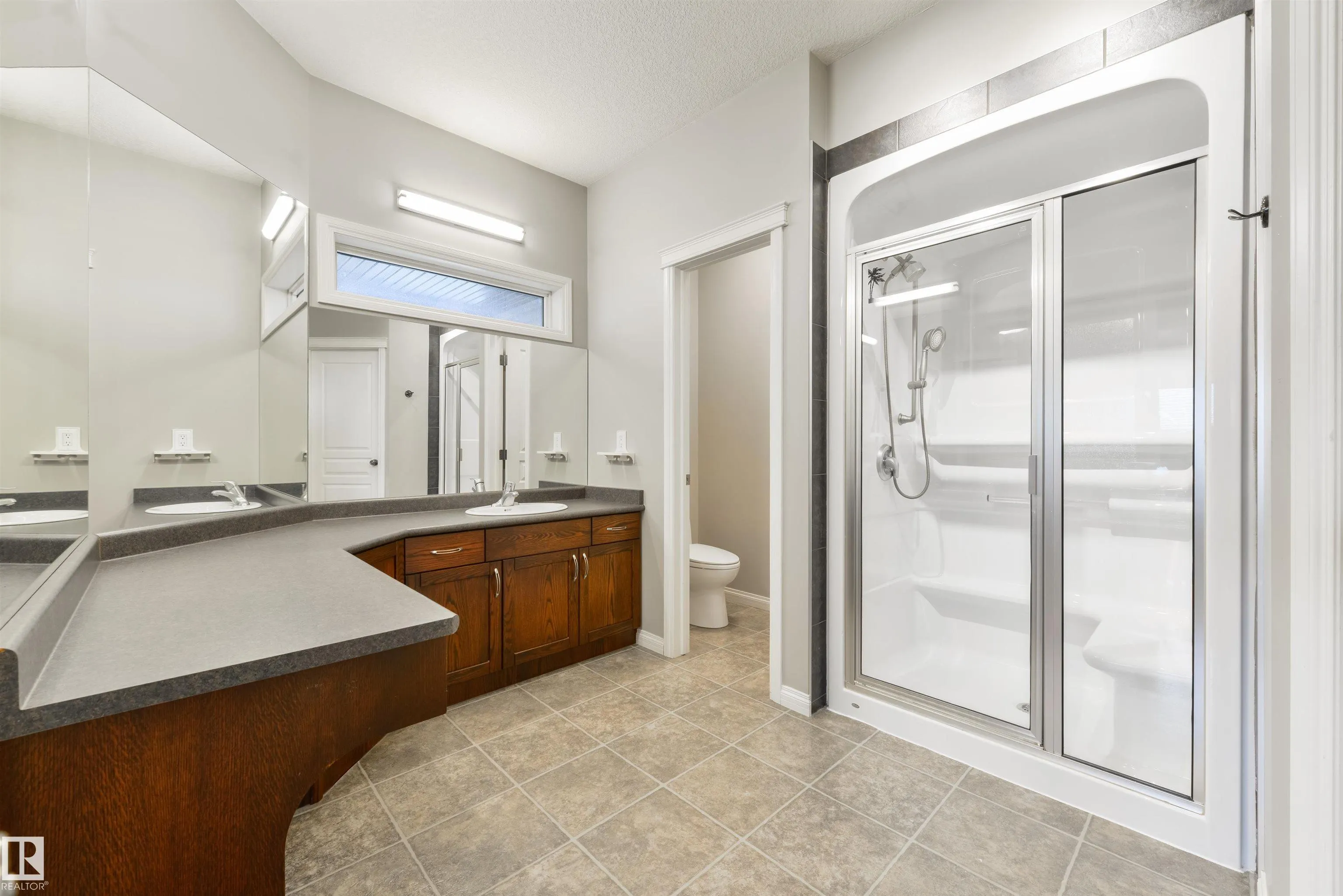 60 HUNTINGTON Crescent