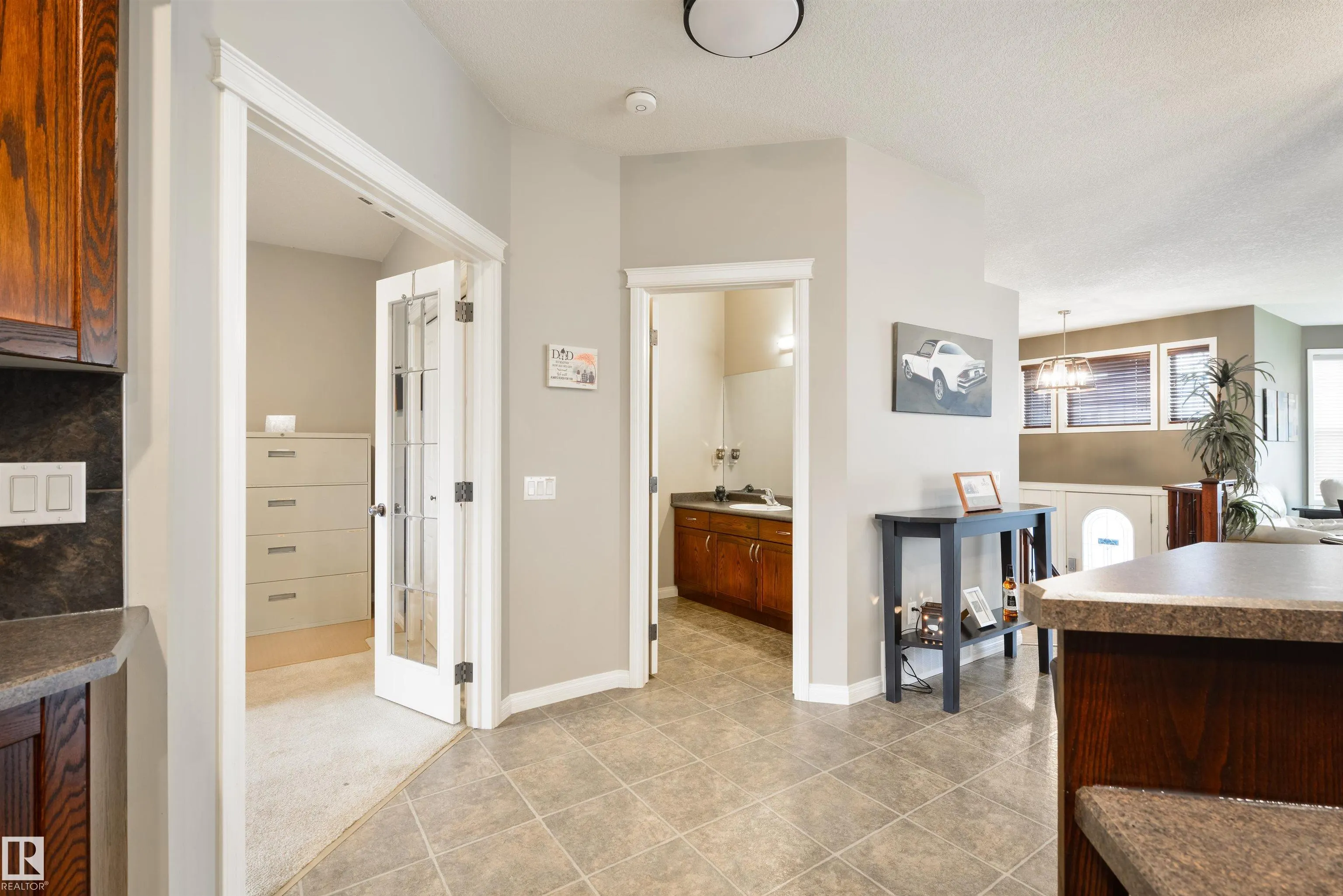 60 HUNTINGTON Crescent