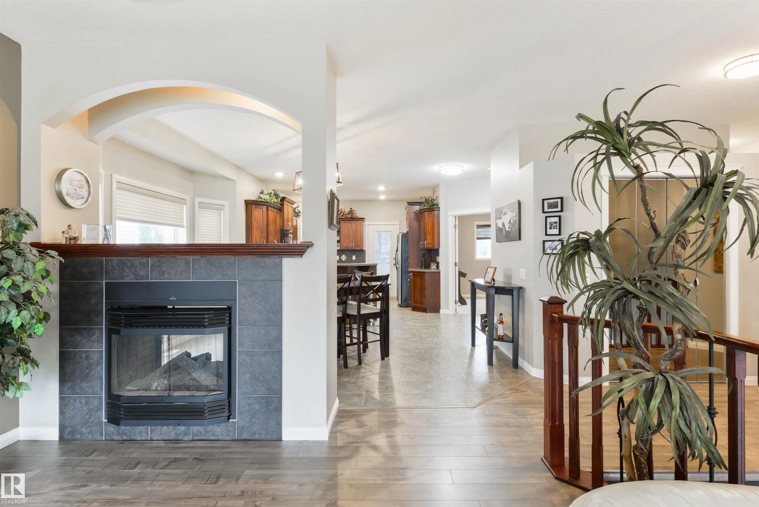 60 HUNTINGTON Crescent