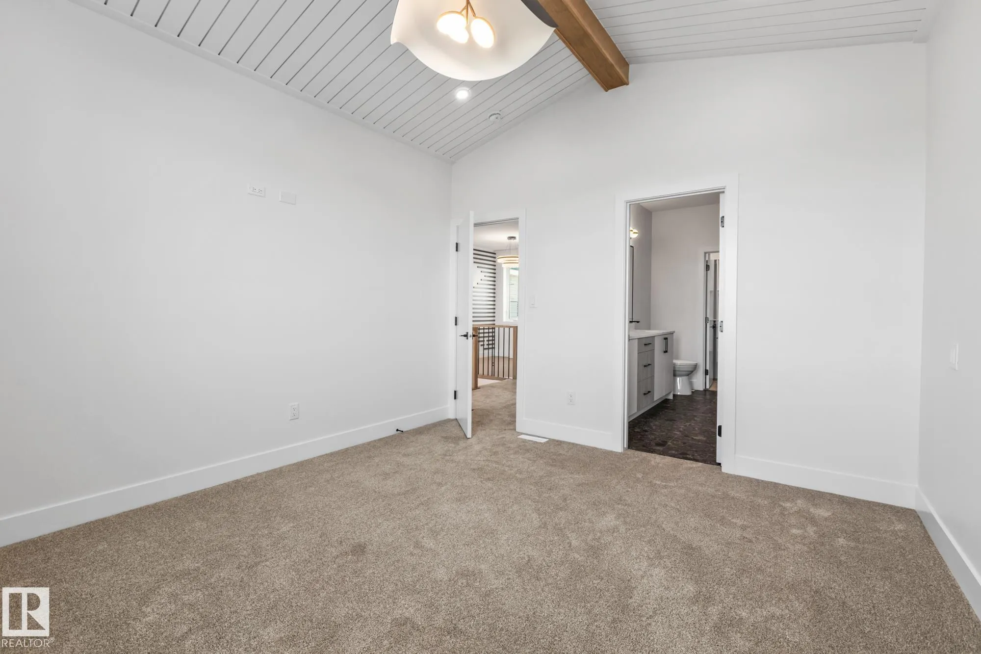 90 ELDRIDGE Point(e)