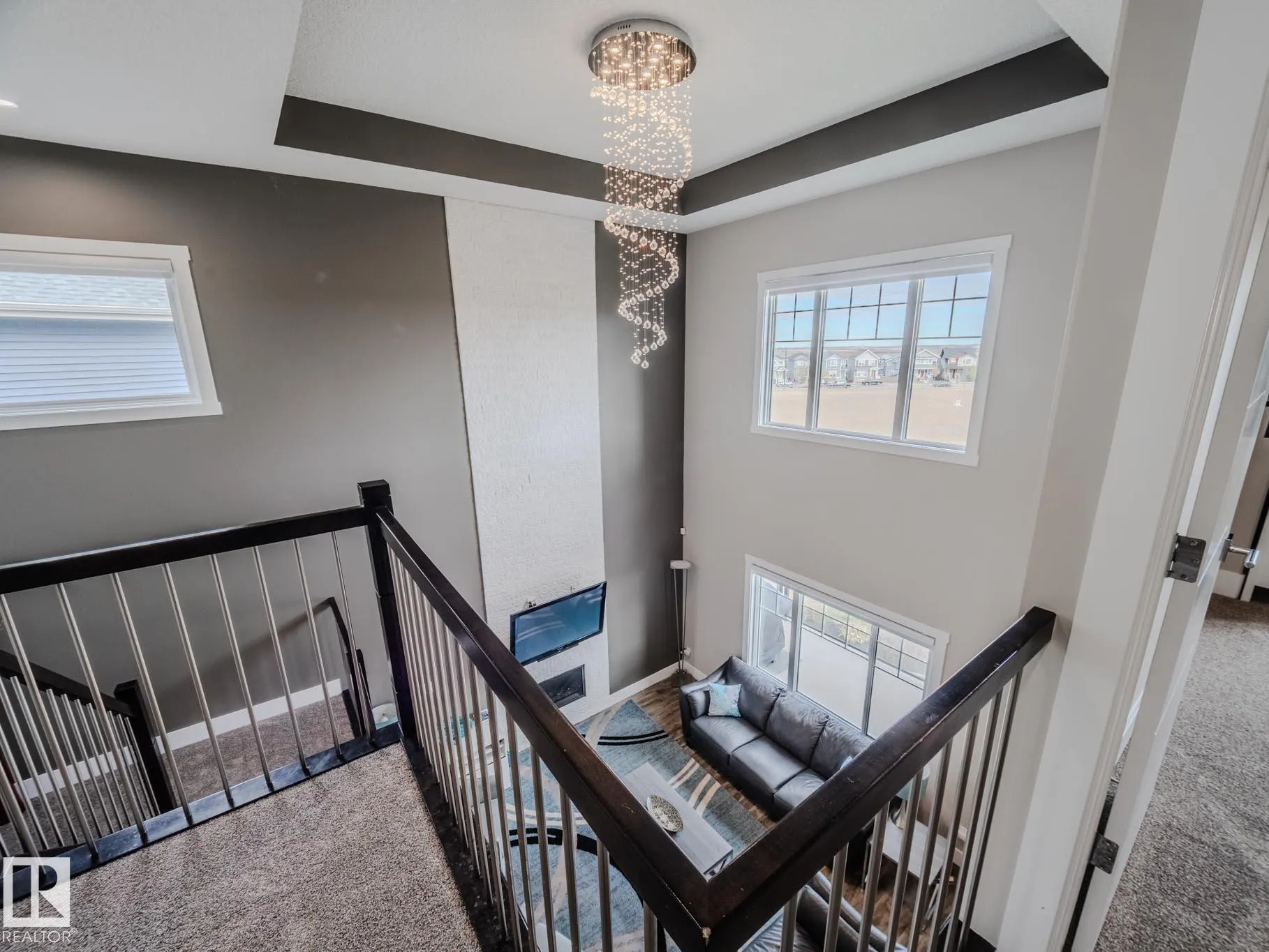 1049 COOPERS HAWK LINK Link