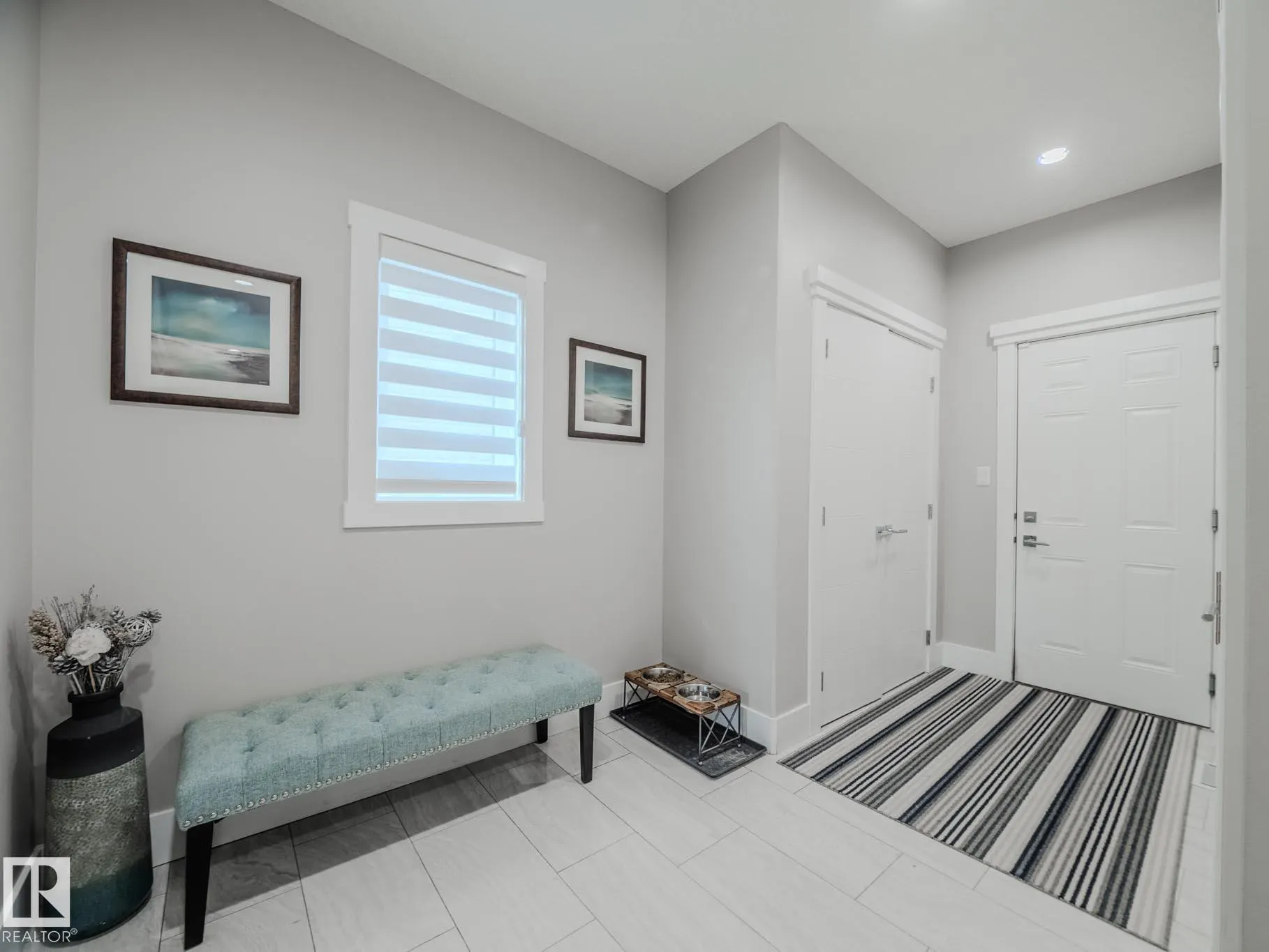 1049 COOPERS HAWK LINK Link