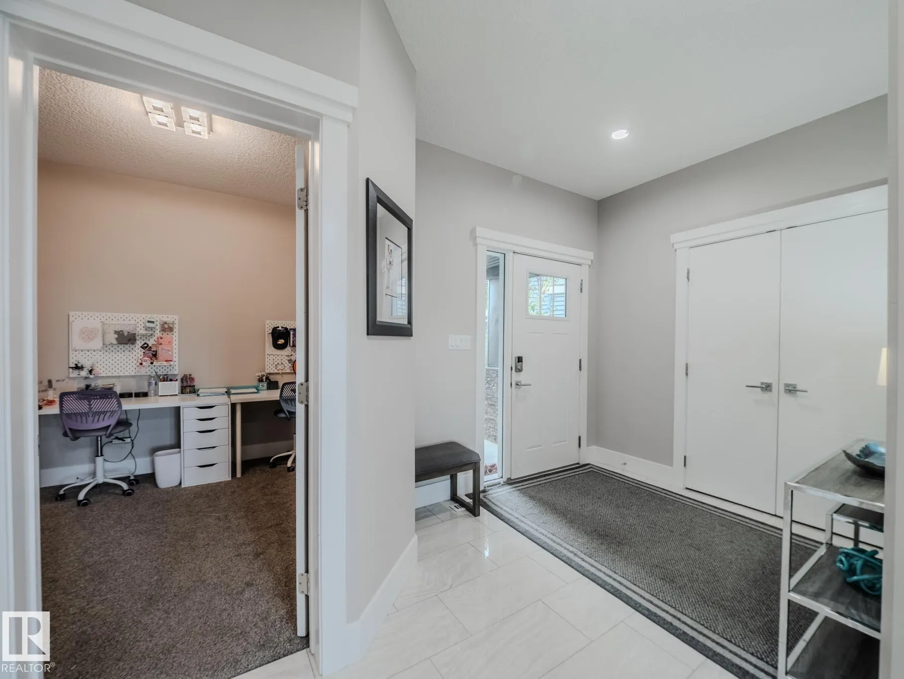 1049 COOPERS HAWK LINK Link