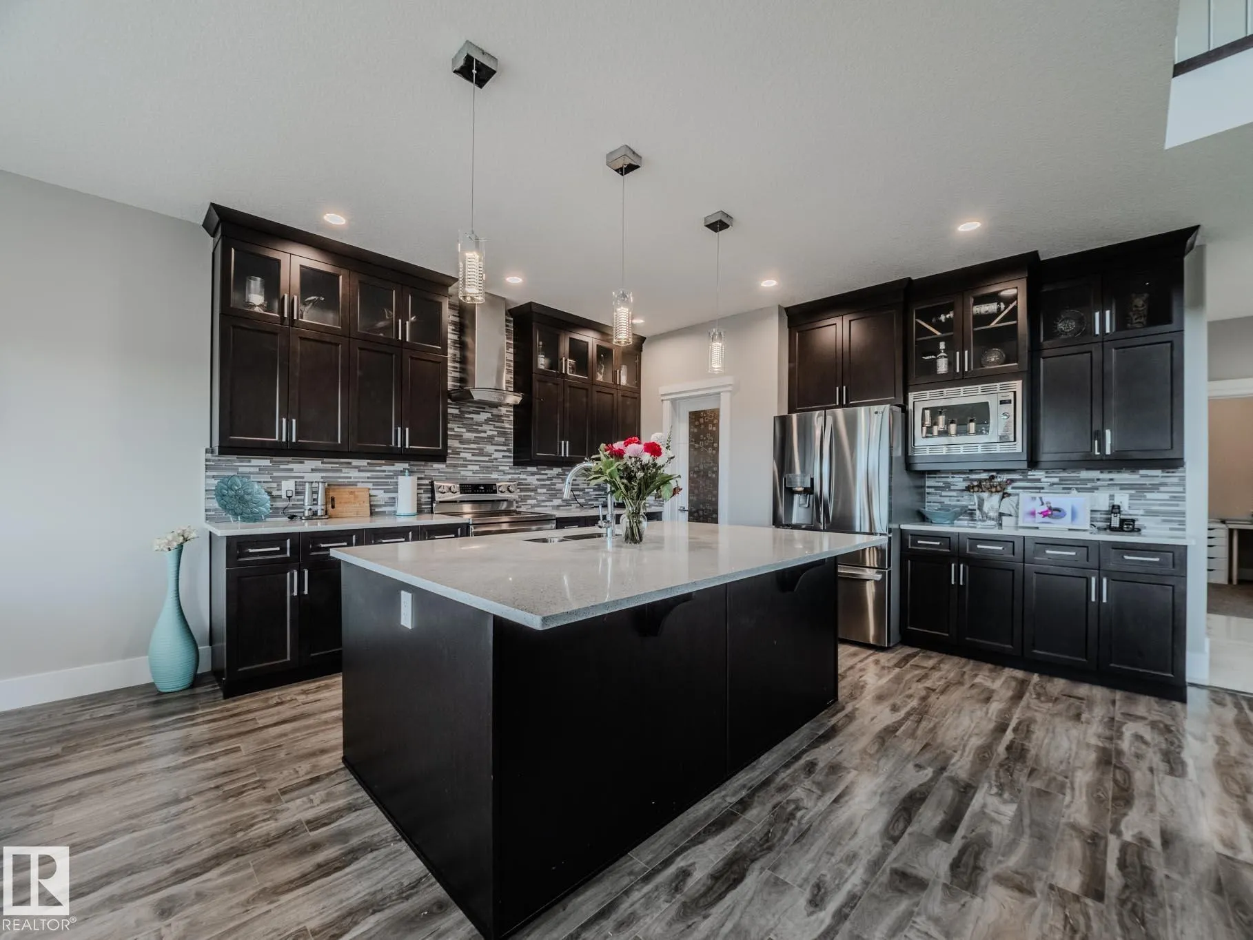 1049 COOPERS HAWK LINK Link