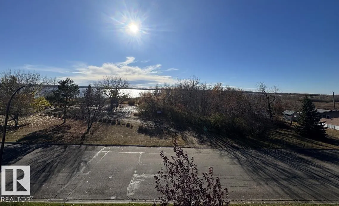 4614A Lakeshore Drive