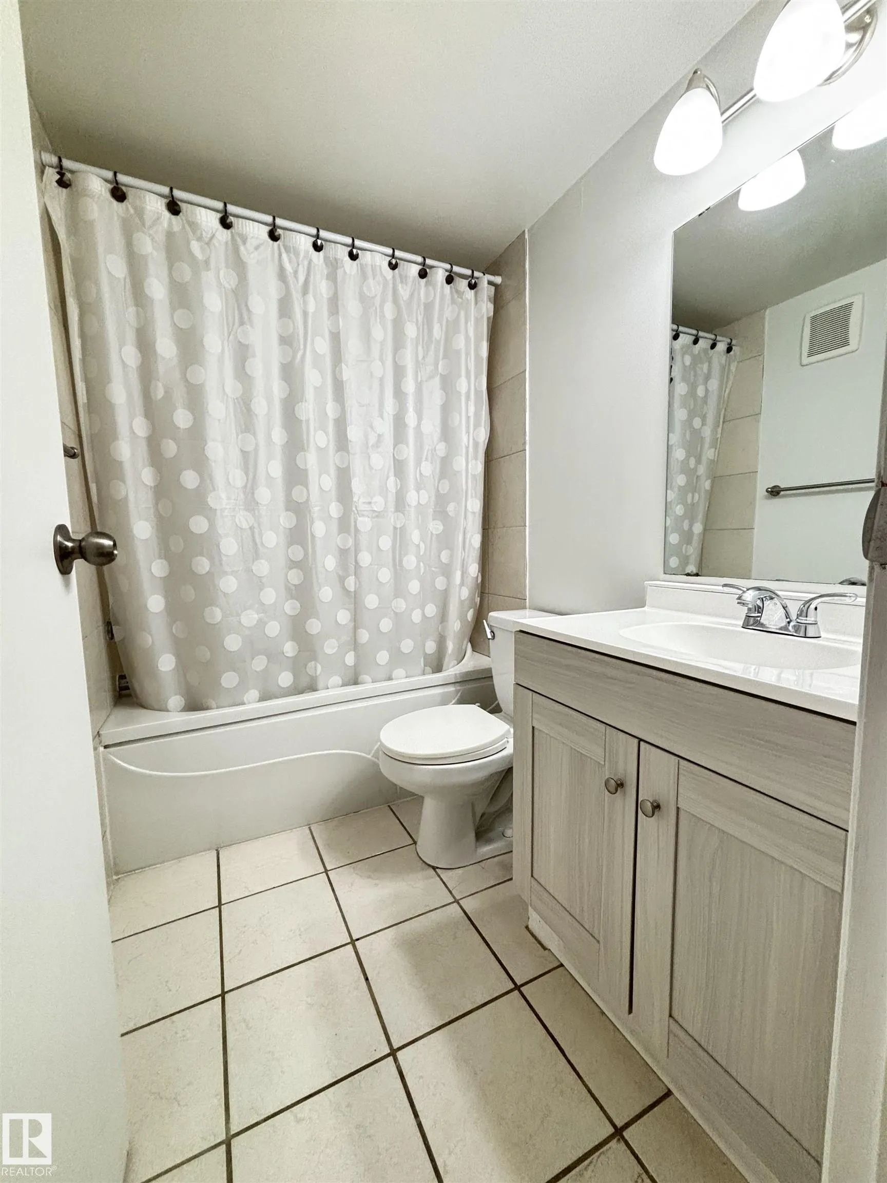 2624 MILL WOODS Road