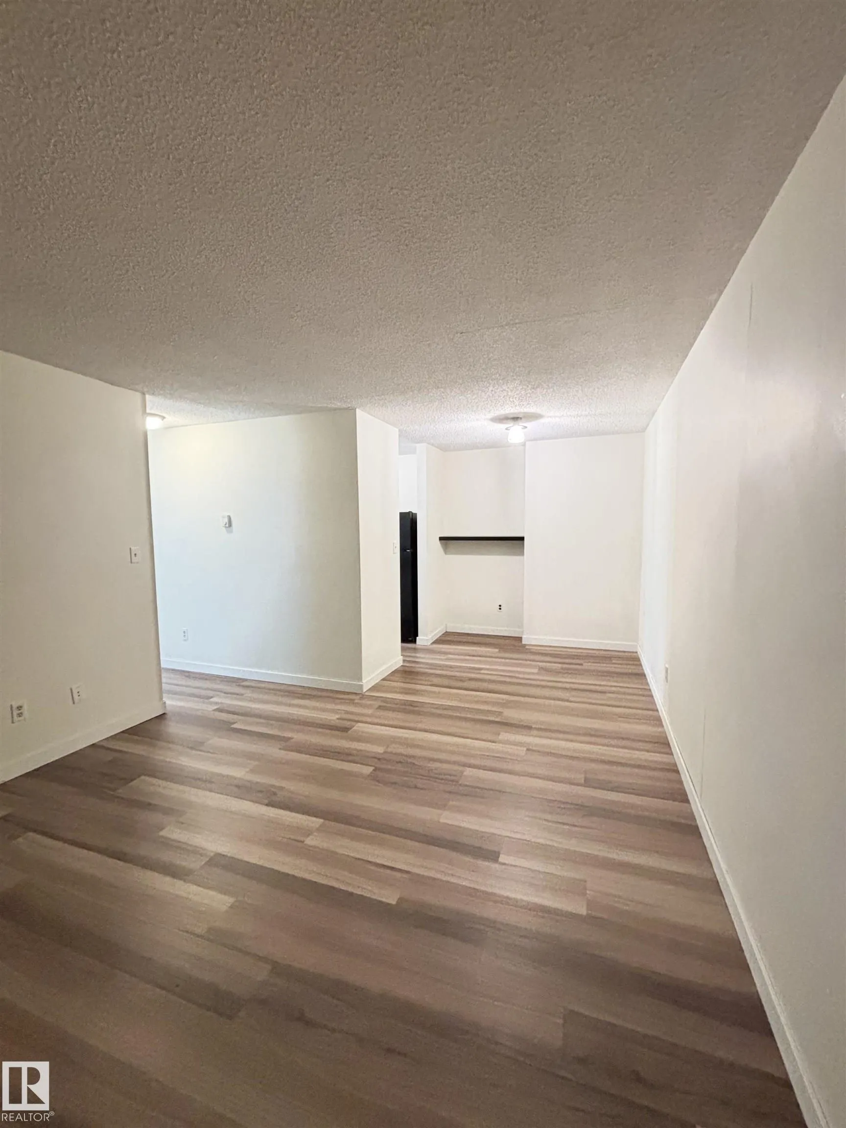 2624 MILL WOODS Road