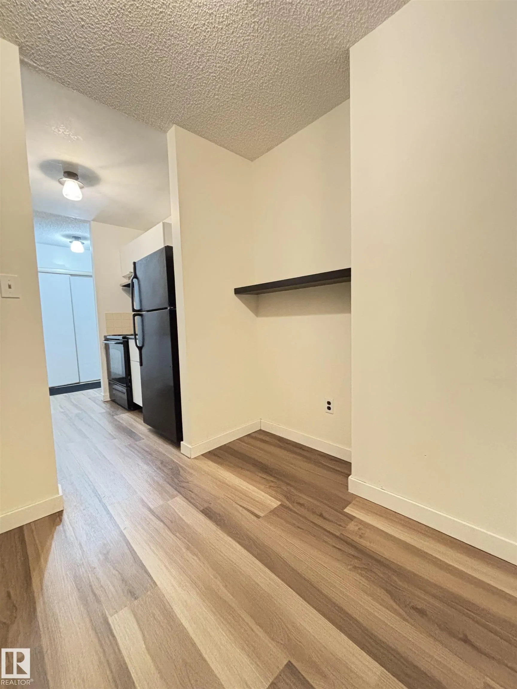 2624 MILL WOODS Road