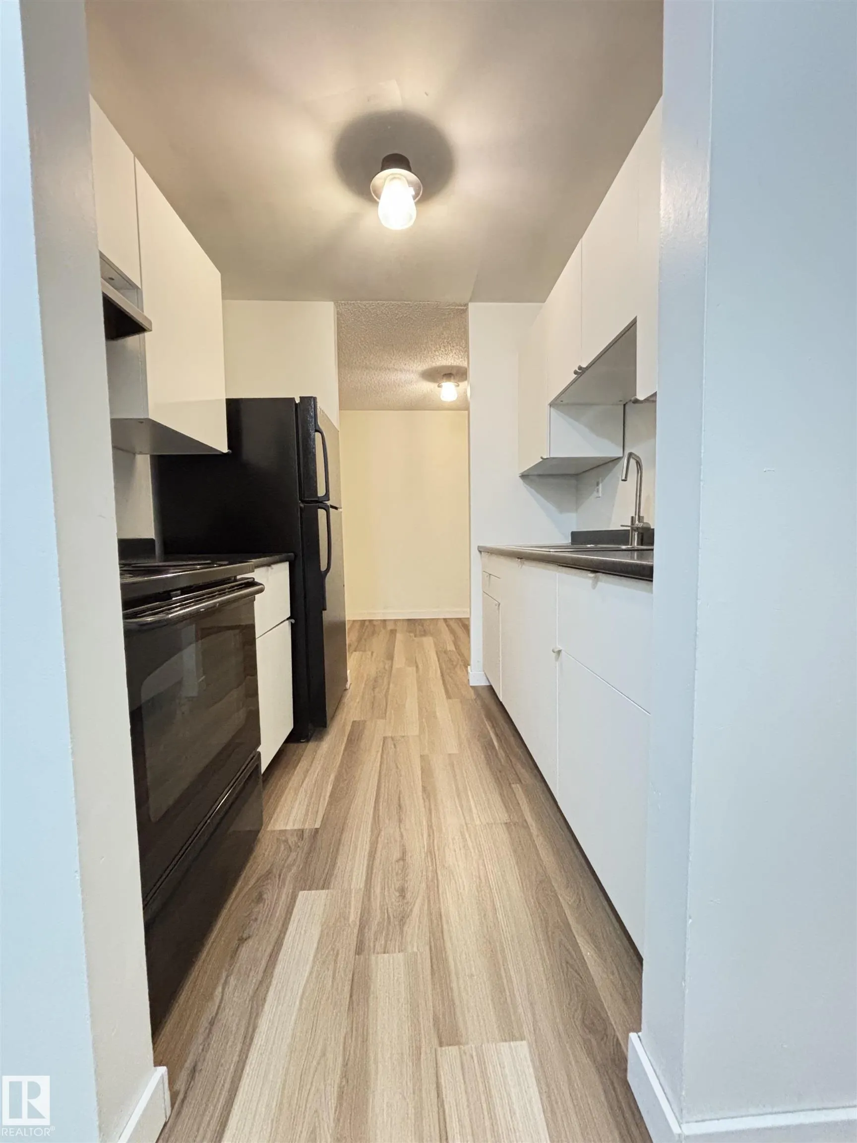 2624 MILL WOODS Road