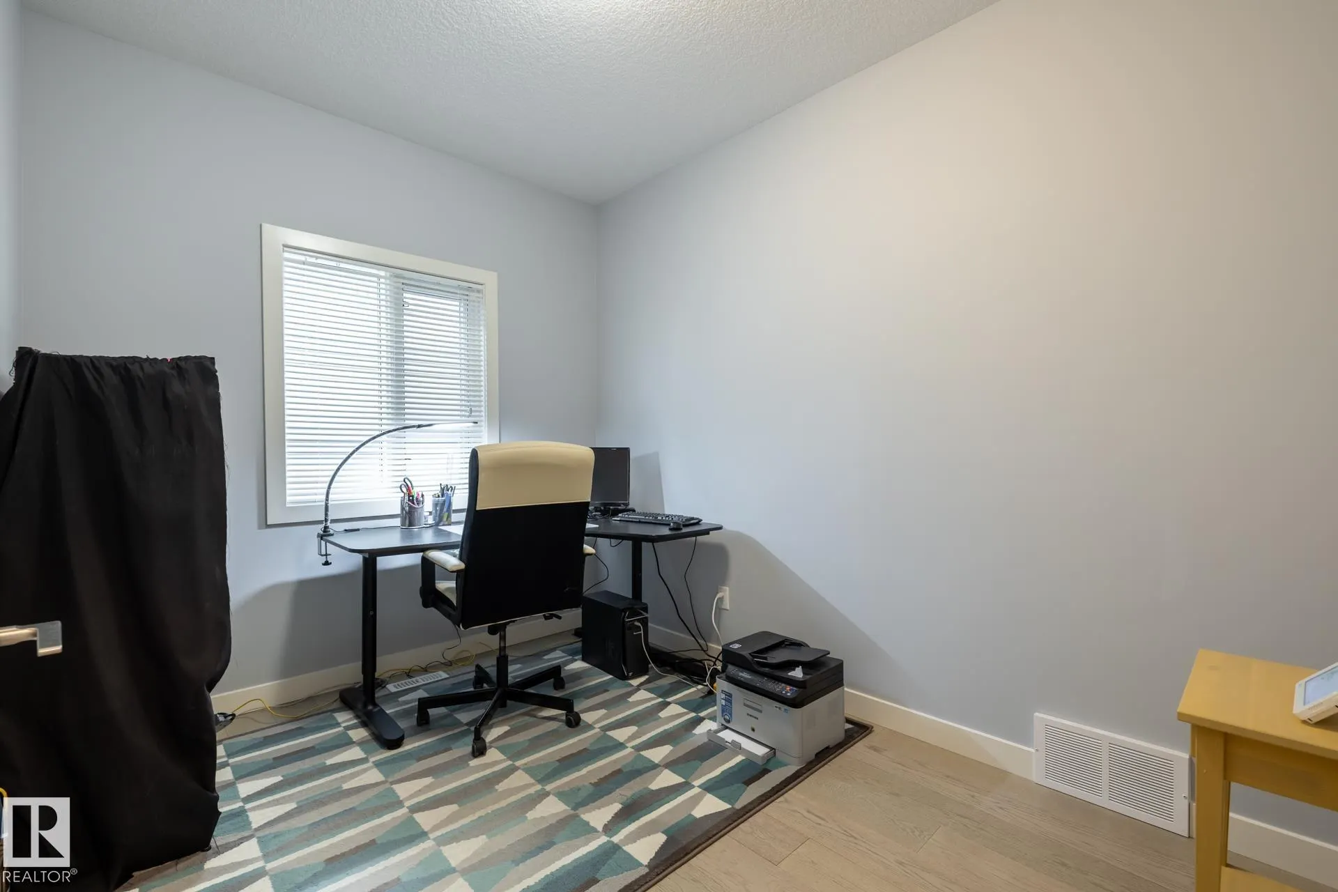 1257 CUNNINGHAM Drive