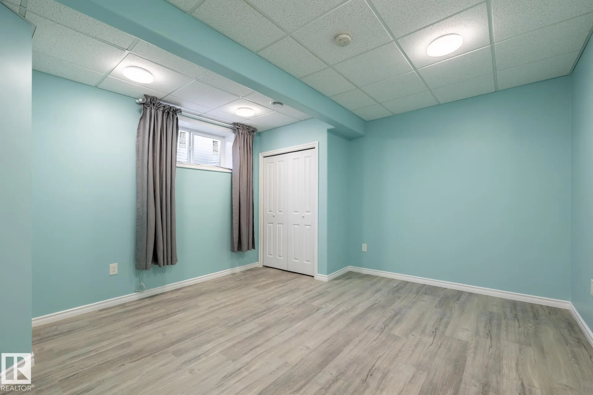 1257 CUNNINGHAM Drive