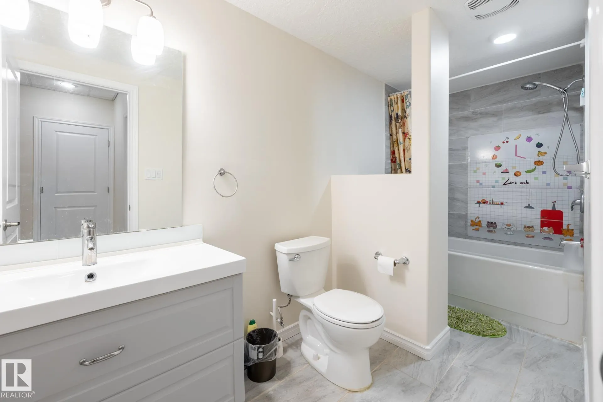 1257 CUNNINGHAM Drive