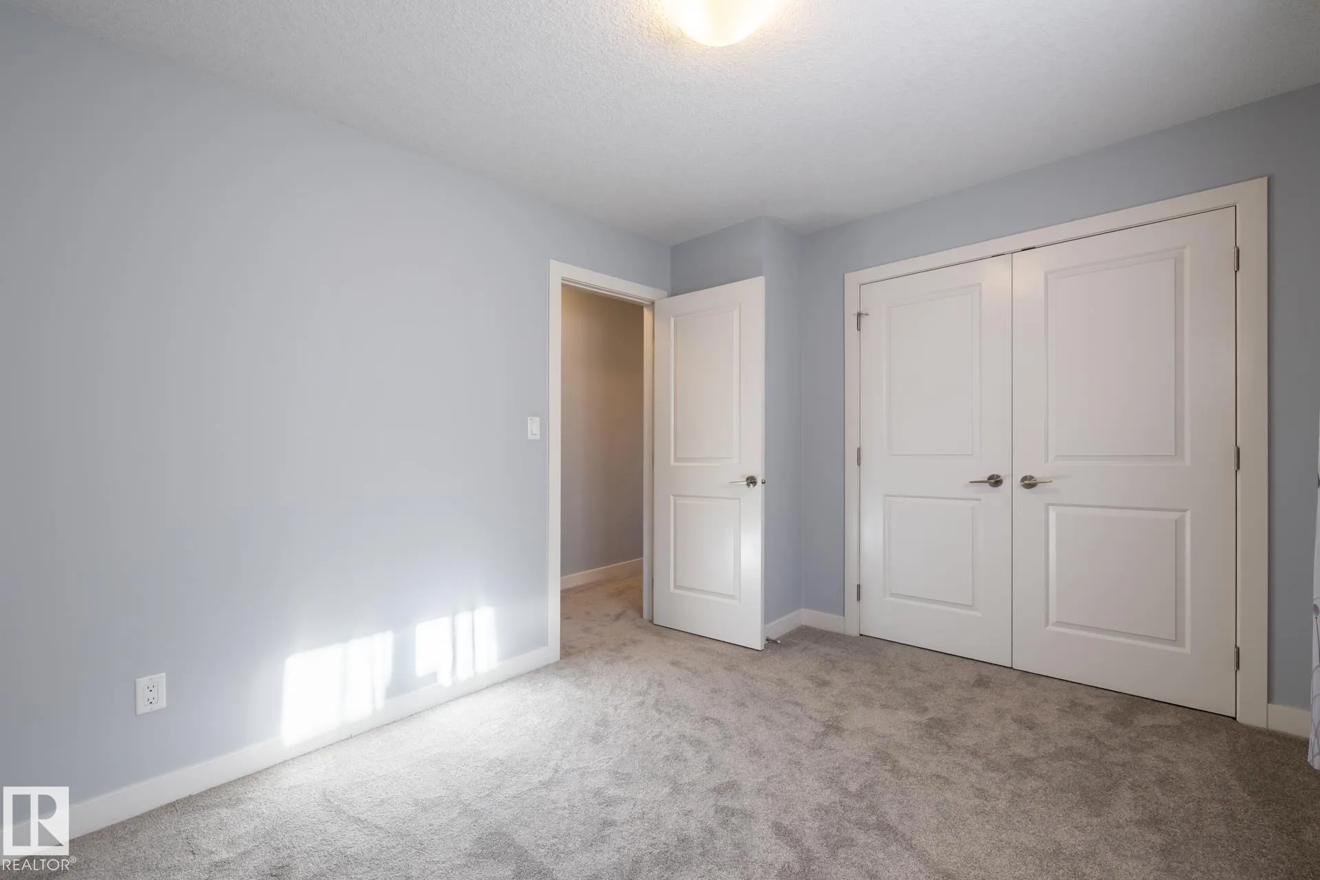 1257 CUNNINGHAM Drive