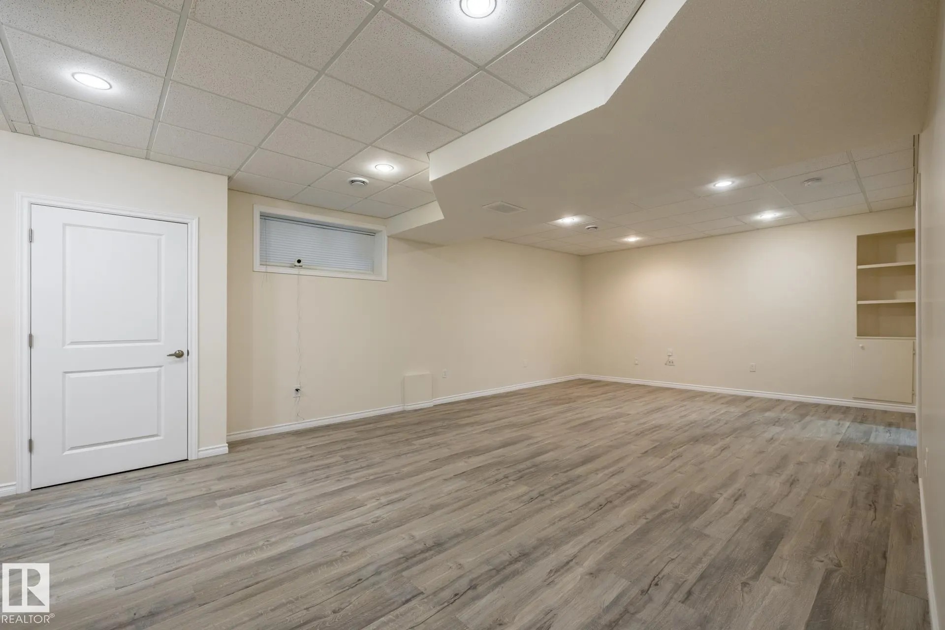 1257 CUNNINGHAM Drive