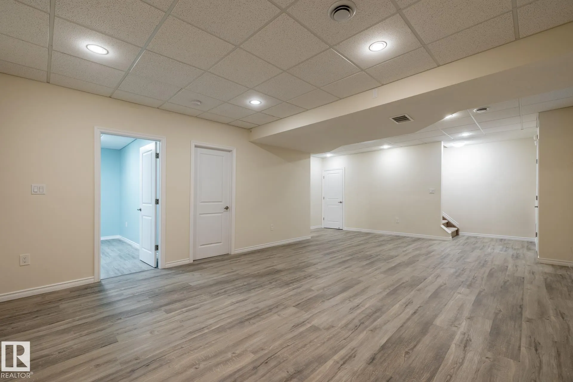 1257 CUNNINGHAM Drive