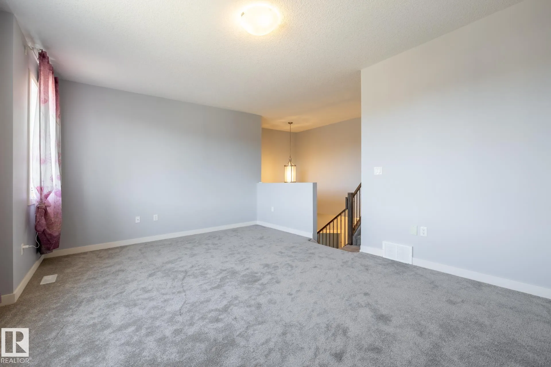 1257 CUNNINGHAM Drive