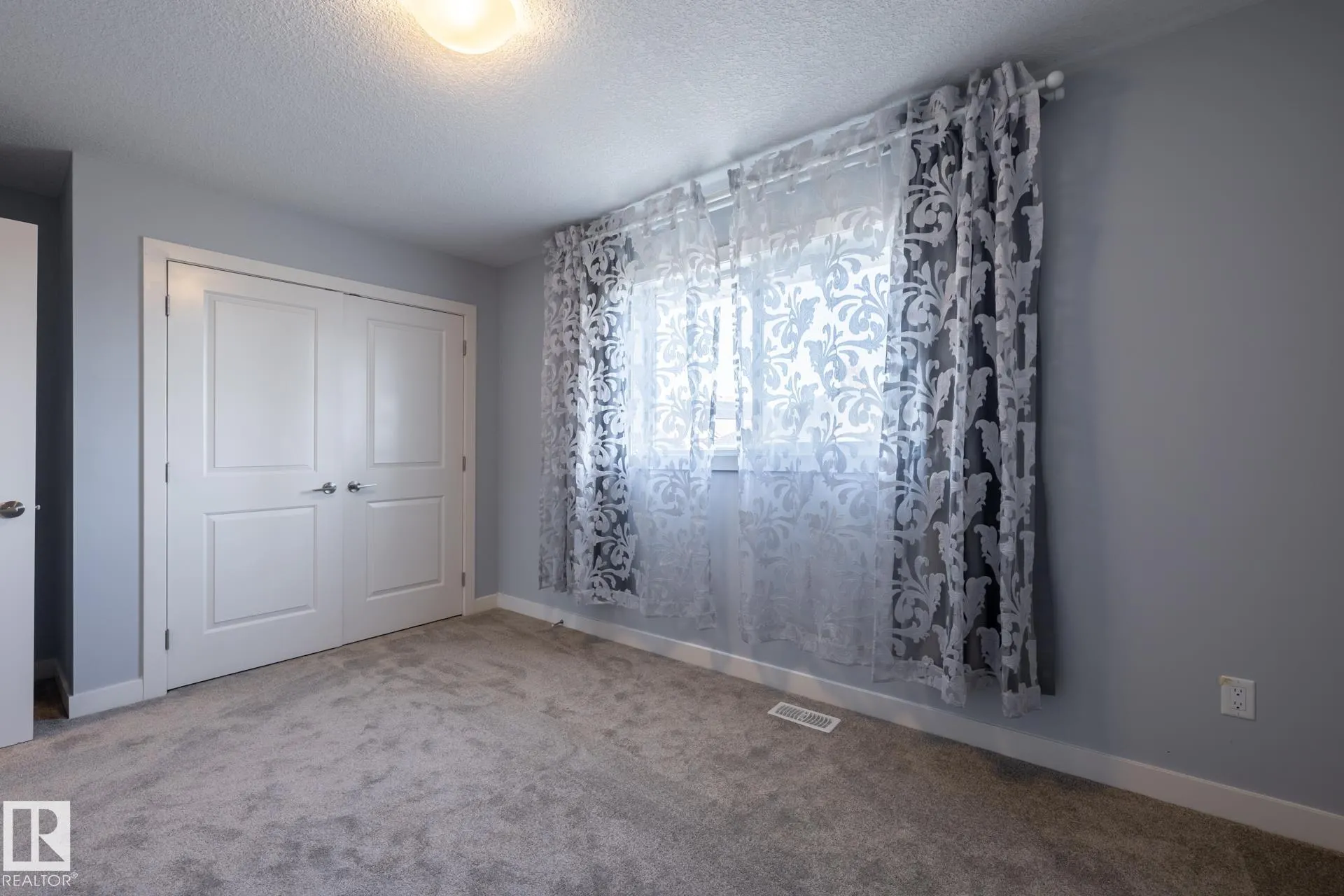 1257 CUNNINGHAM Drive