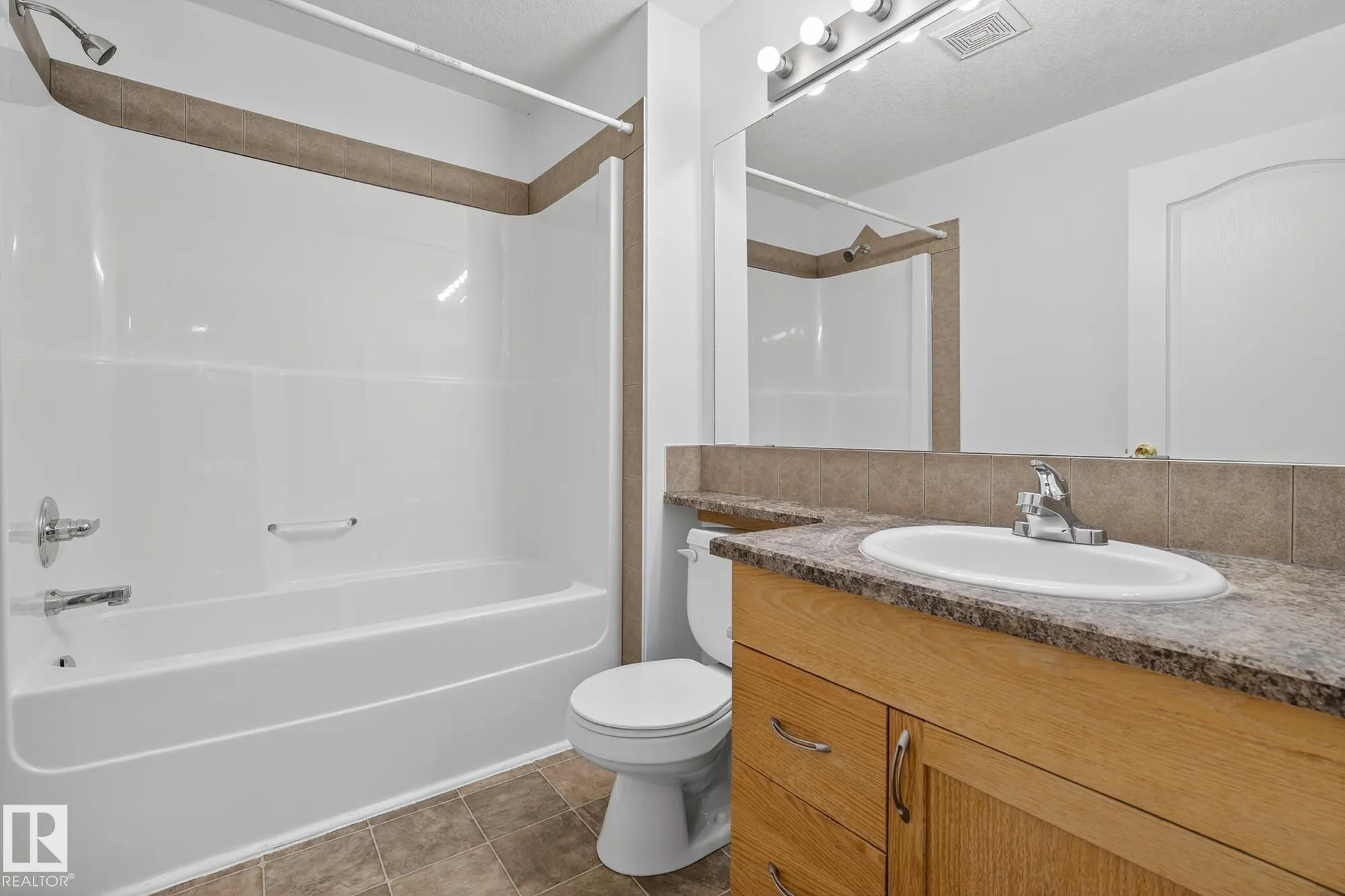 330 CLAREVIEW STATION Drive