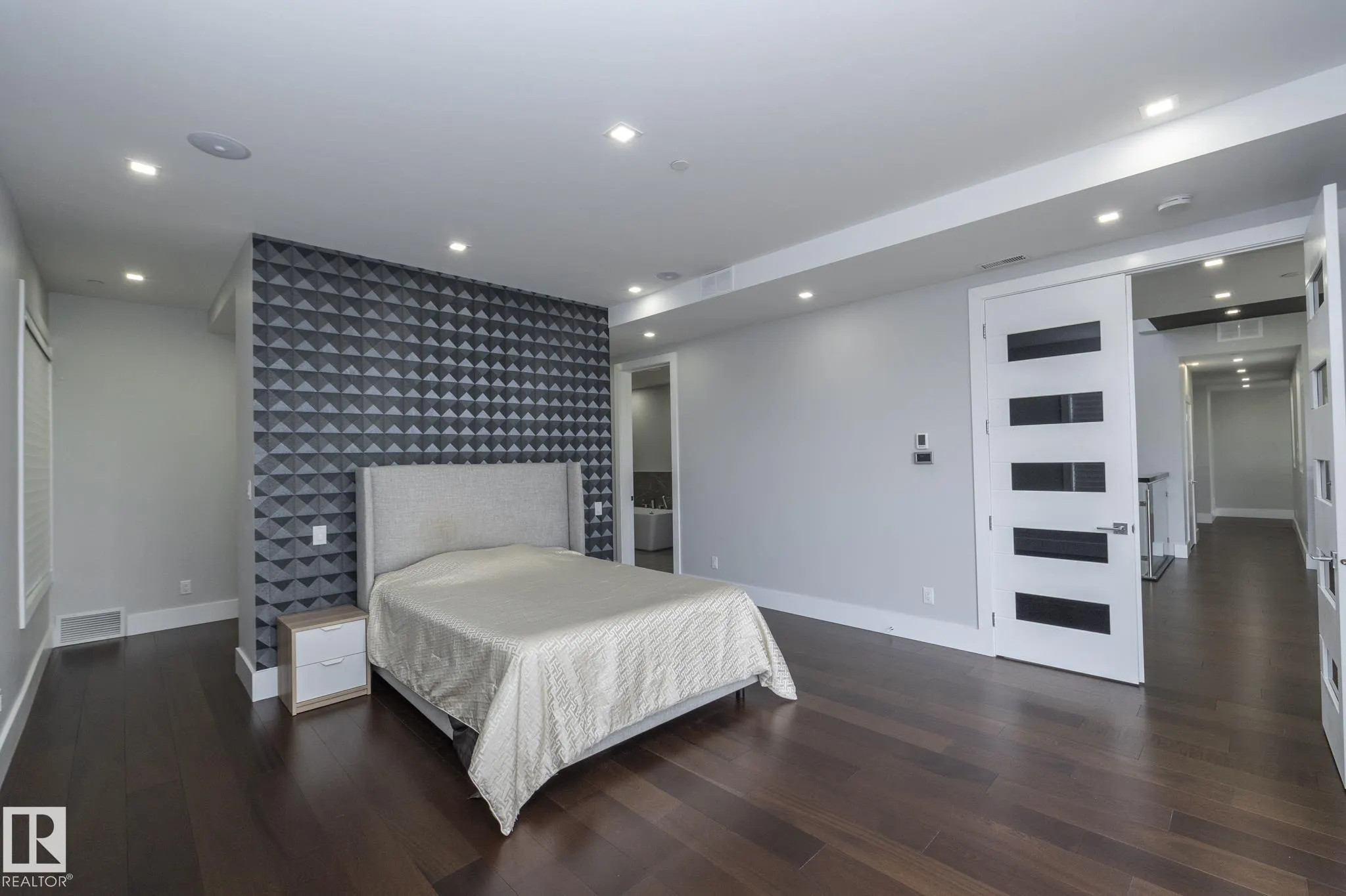 3466 KESWICK Boulevard