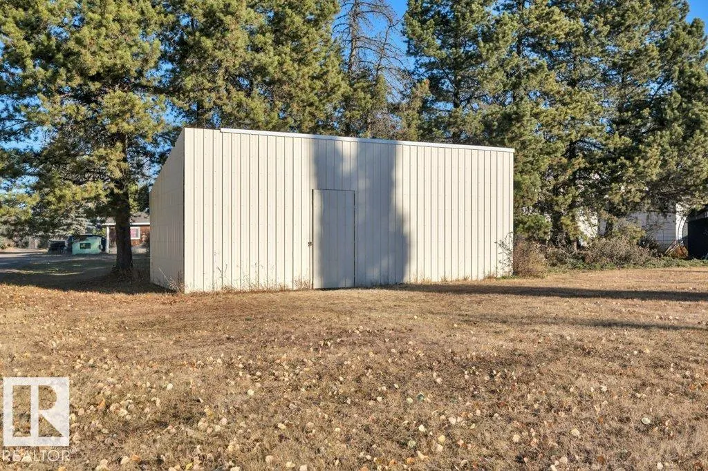 5310 & 5312 50 Street