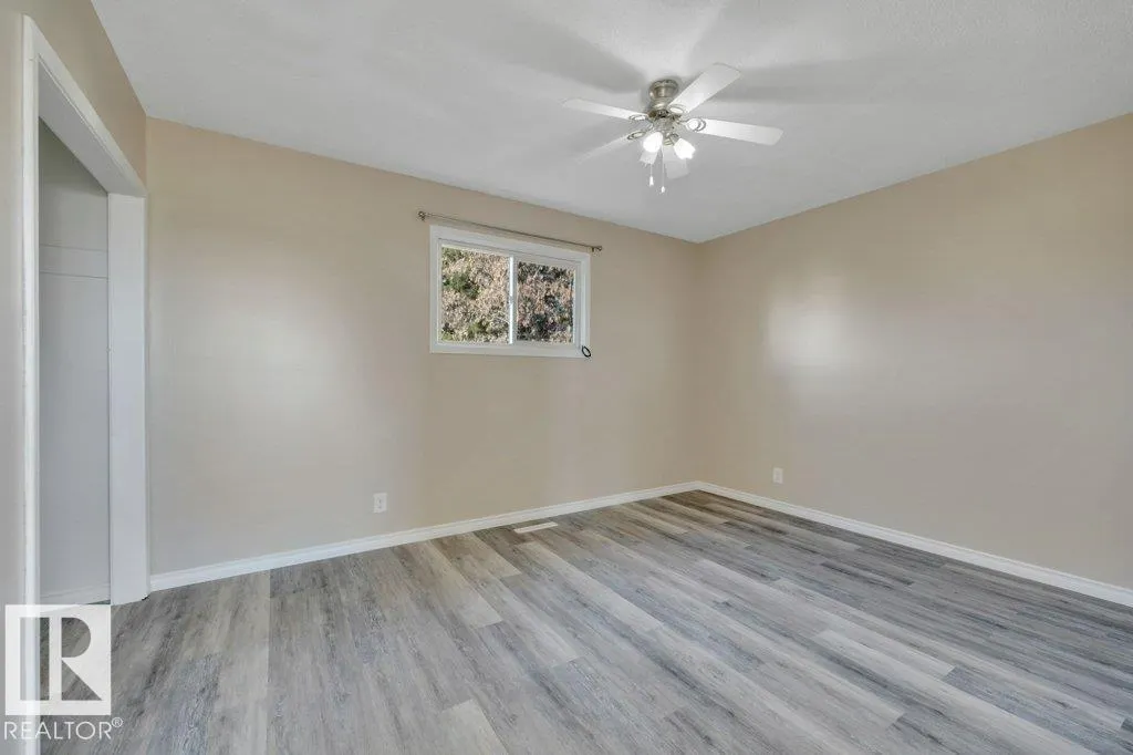 5310 & 5312 50 Street