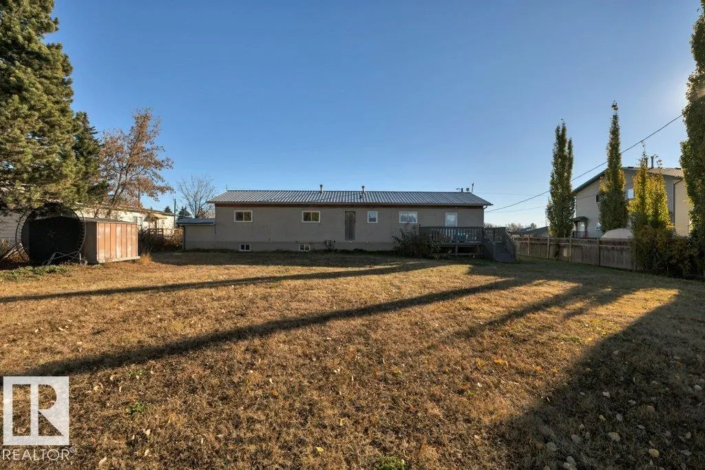 5310 & 5312 50 Street