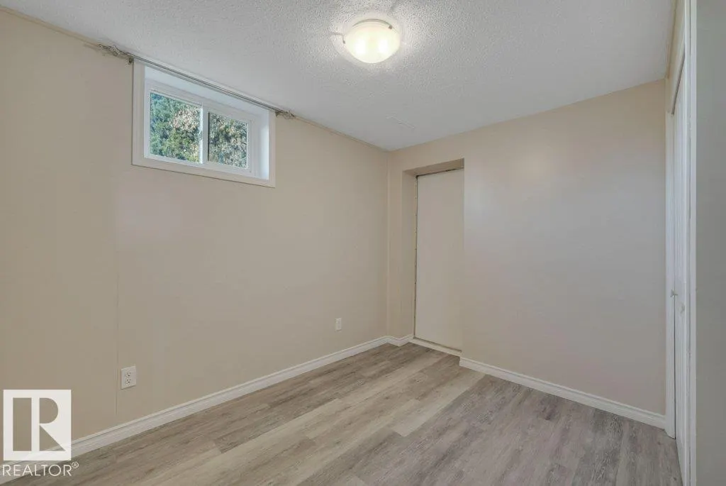 5310 & 5312 50 Street