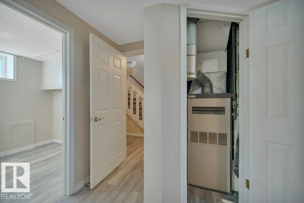 5310 & 5312 50 Street