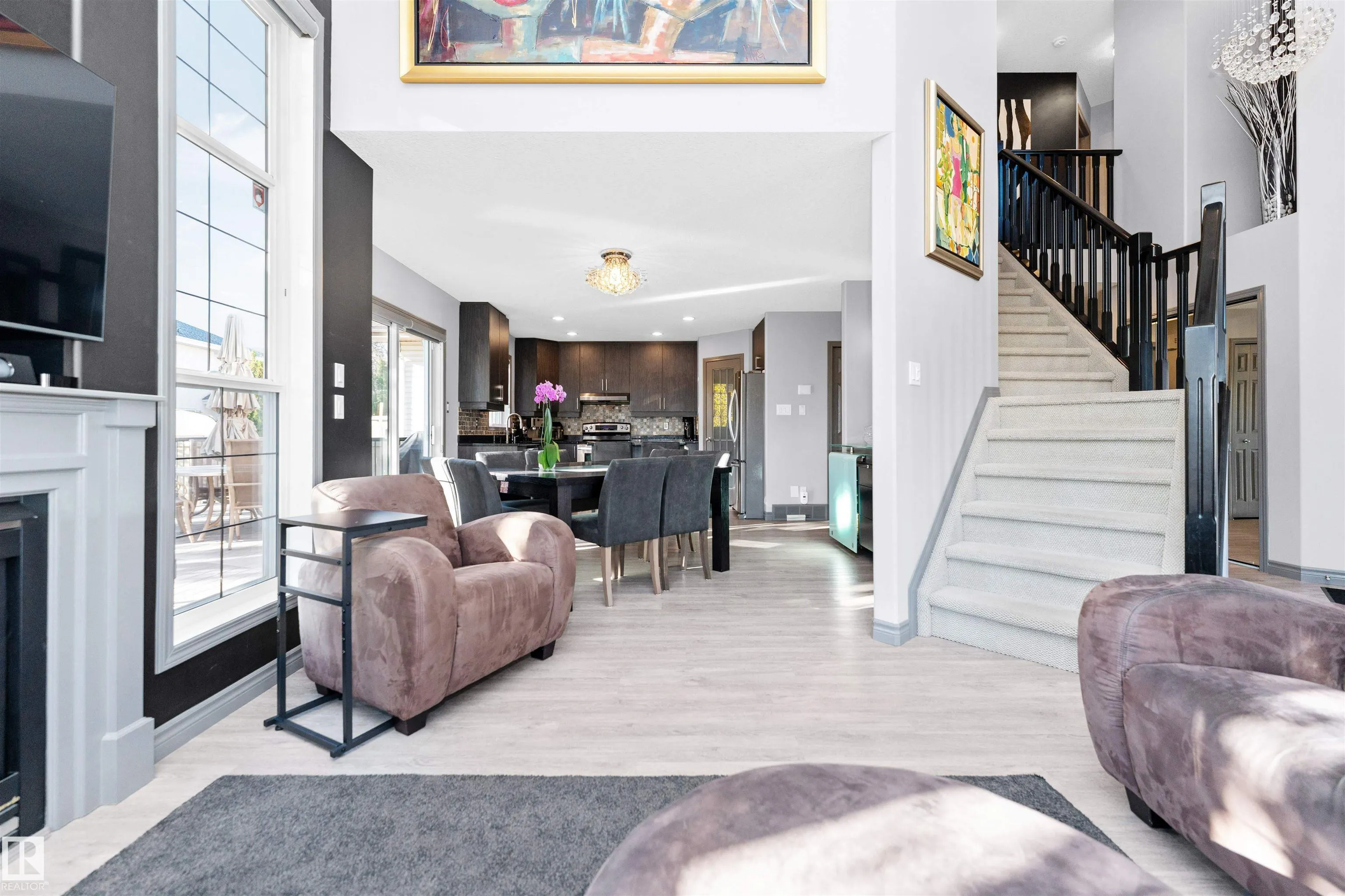 1017 LEGER Boulevard