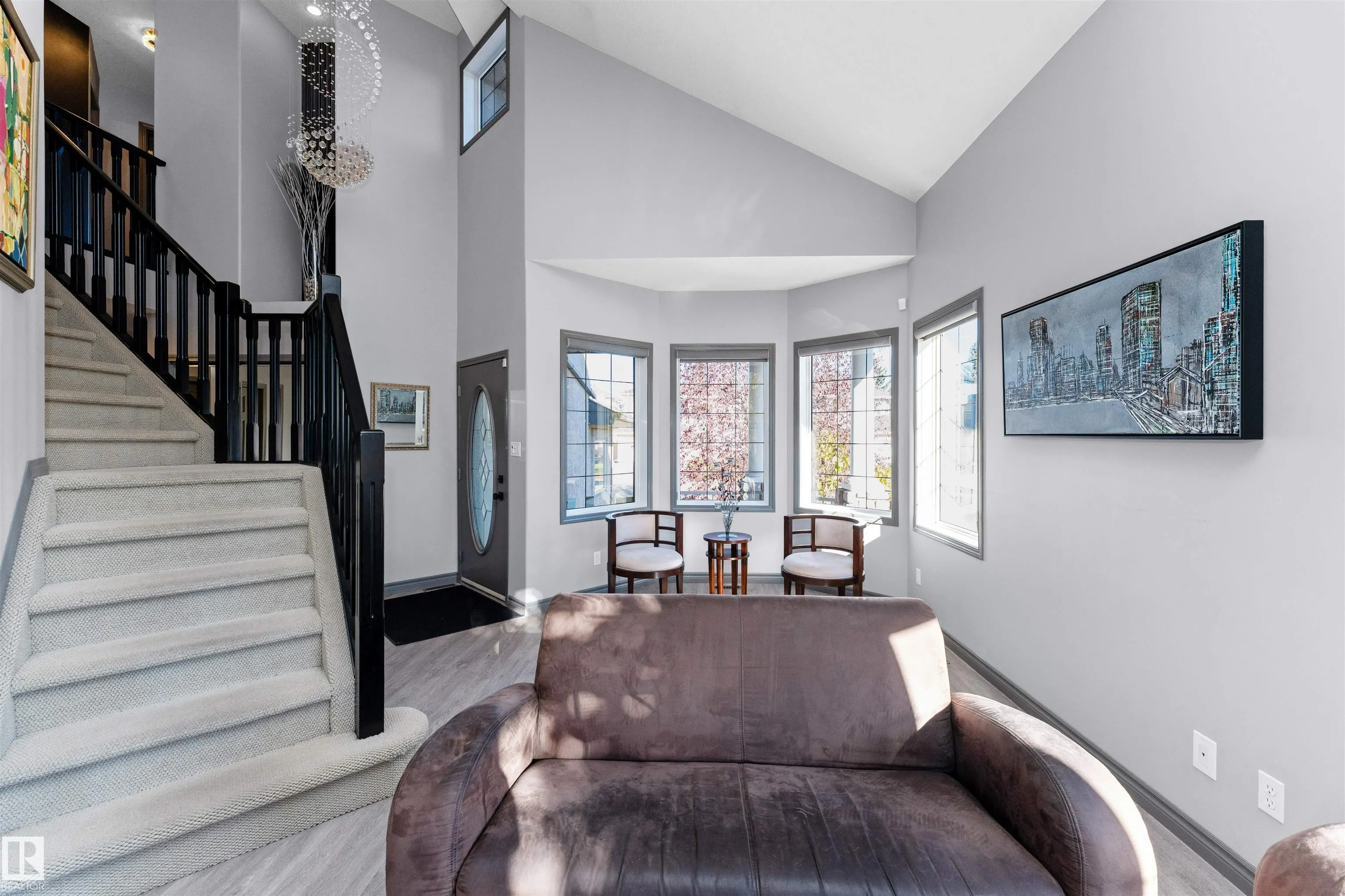 1017 LEGER Boulevard