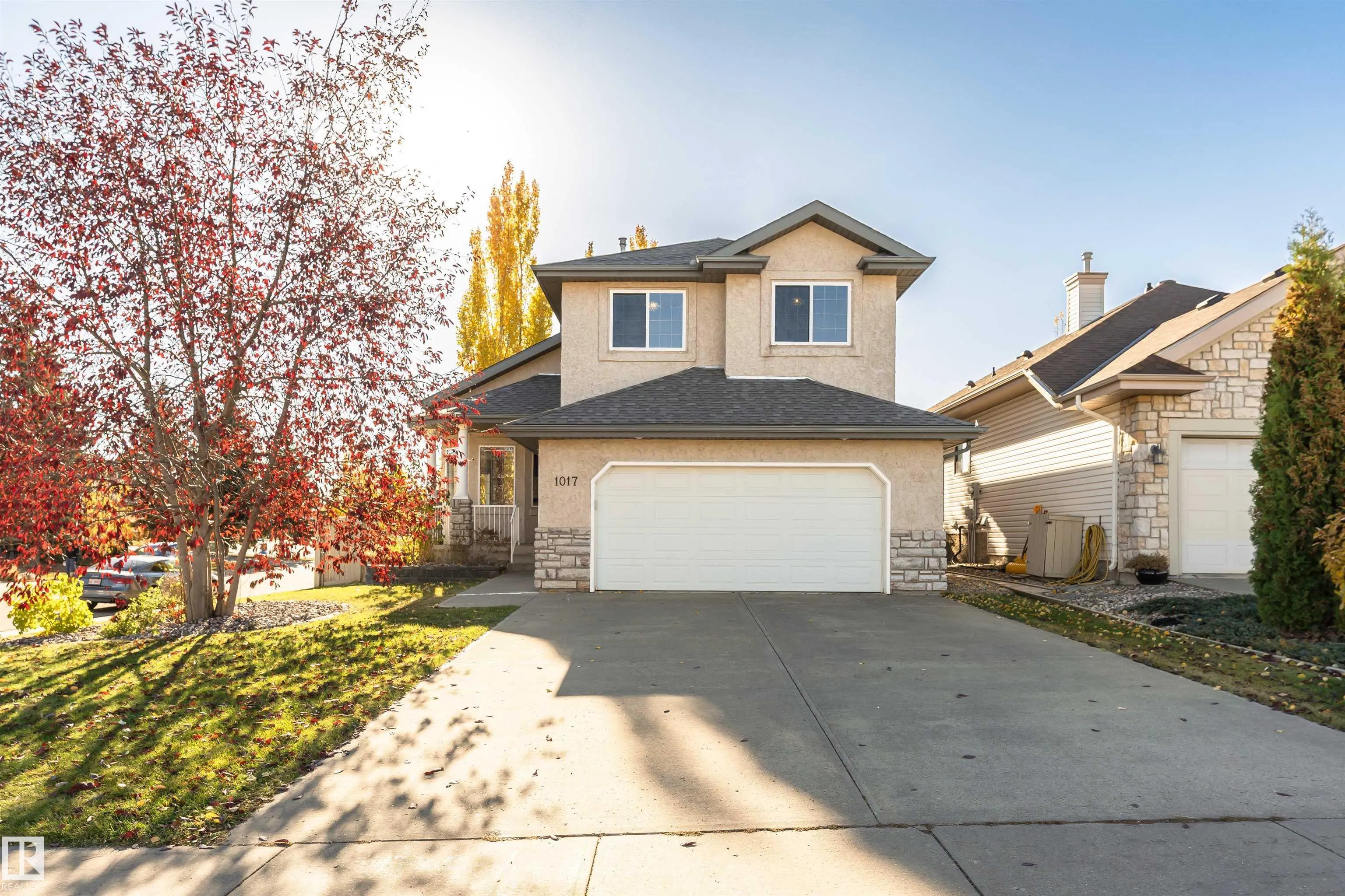 1017 LEGER Boulevard