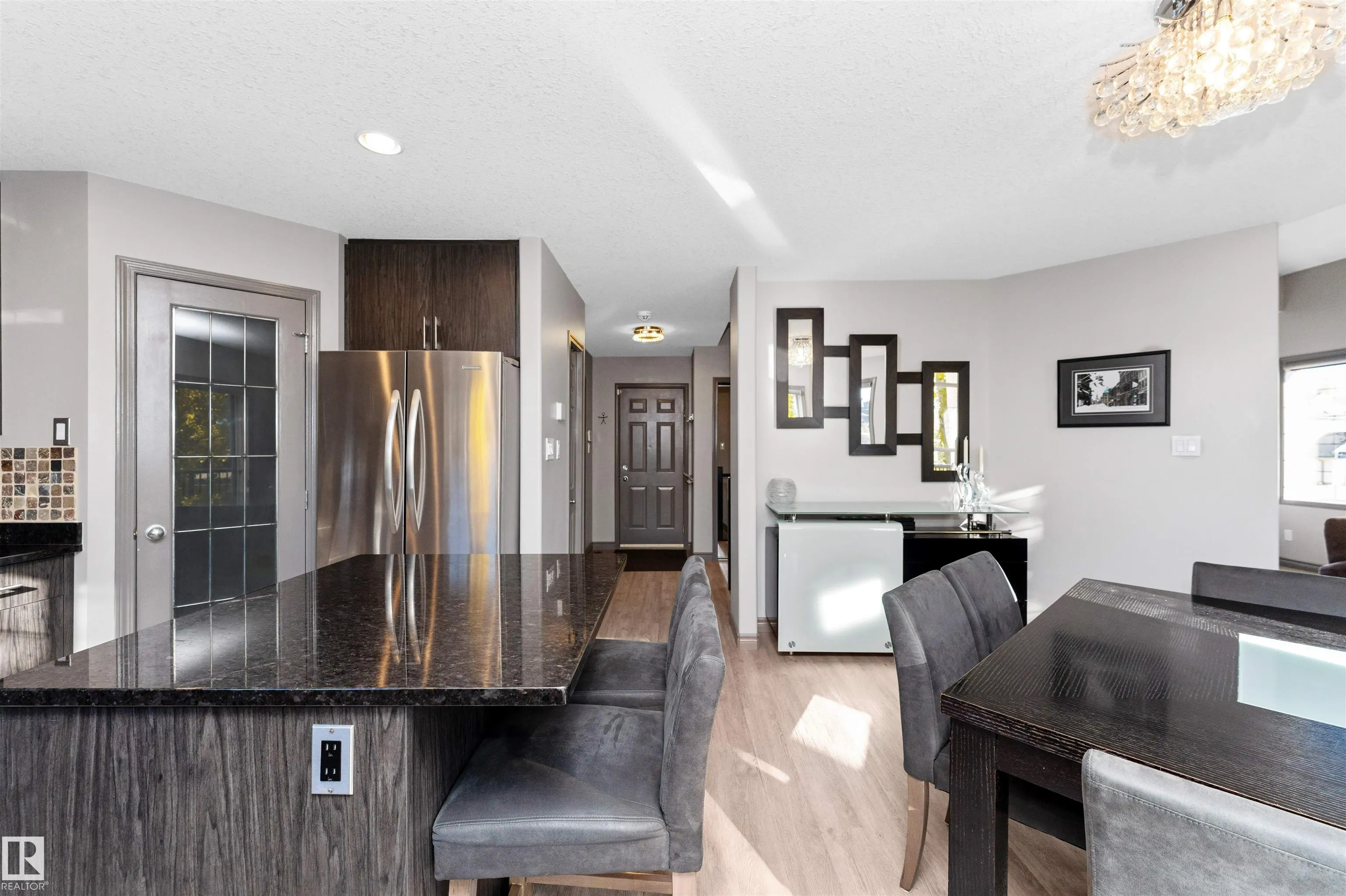 1017 LEGER Boulevard