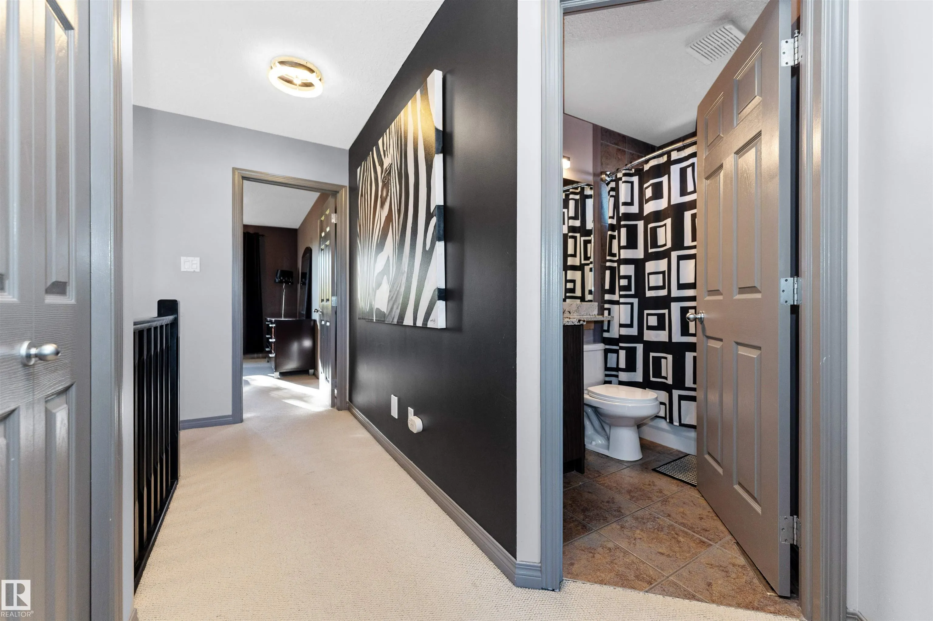 1017 LEGER Boulevard