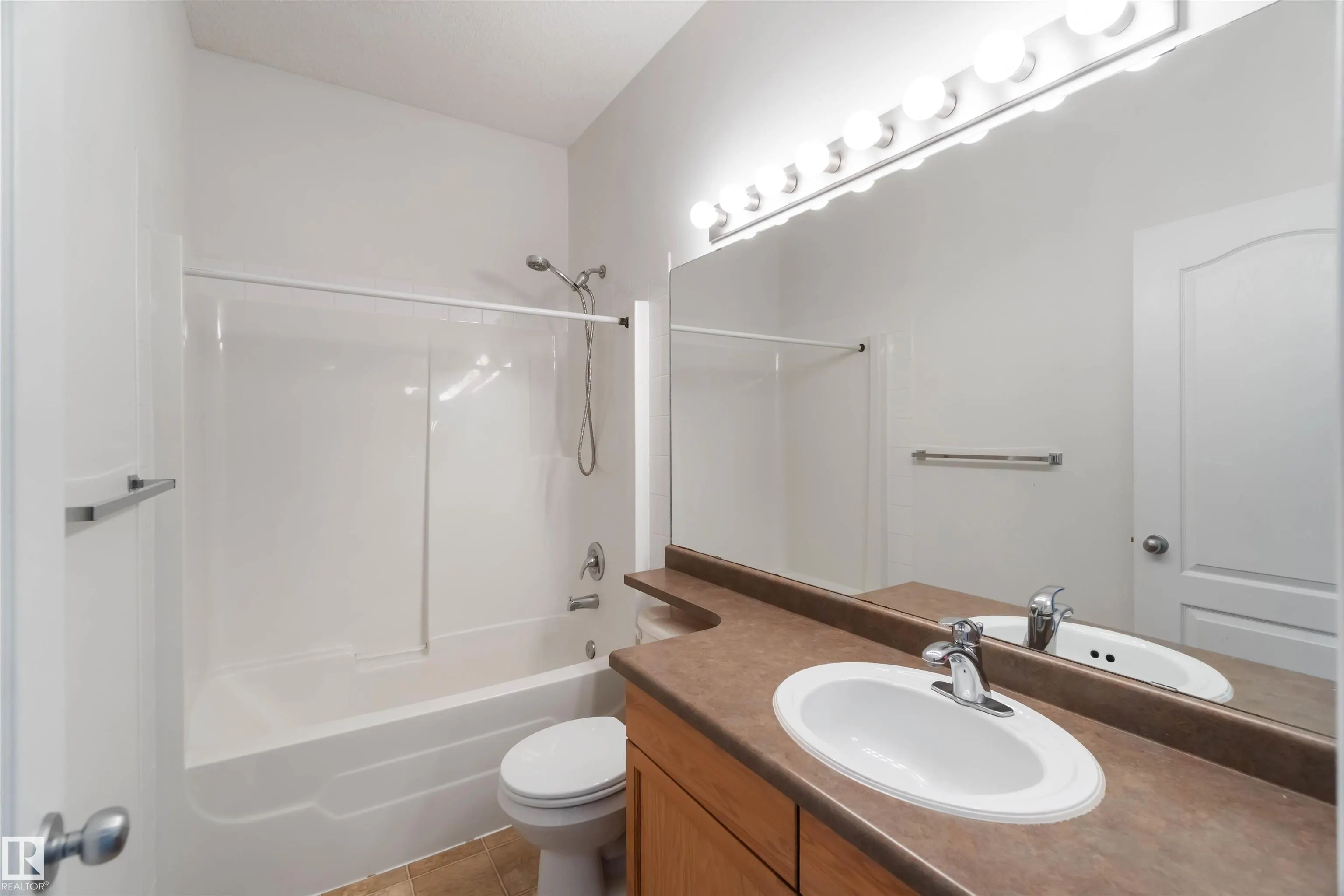 182 Erin Ridge Drive