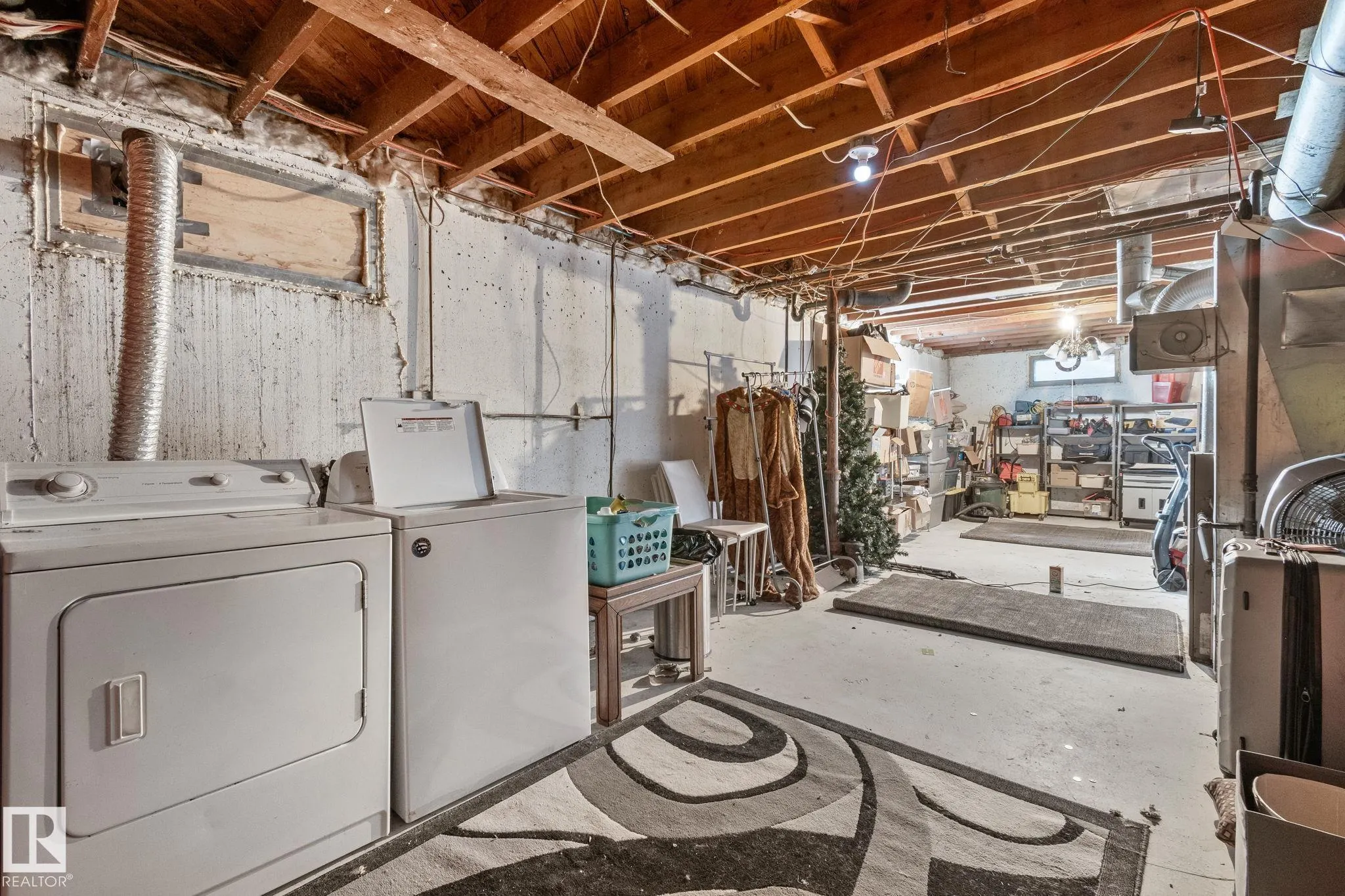 367 EVERGREEN Street