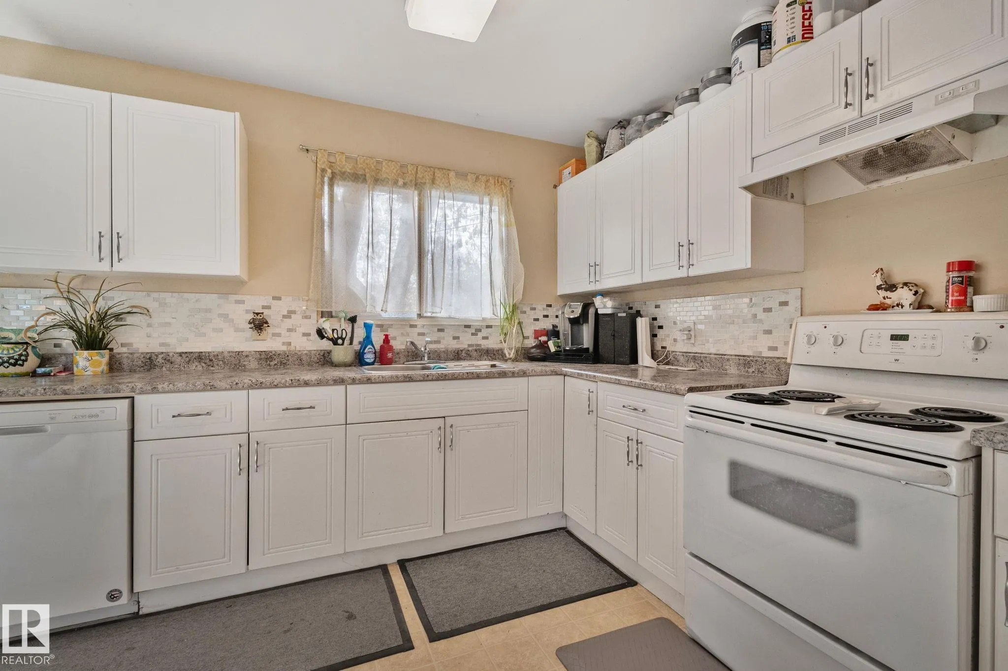 367 EVERGREEN Street