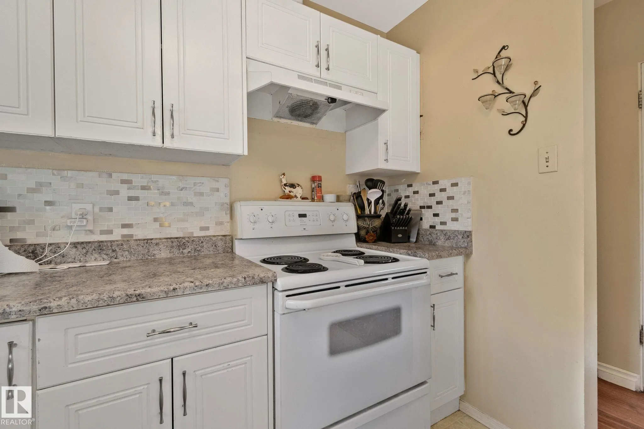 367 EVERGREEN Street