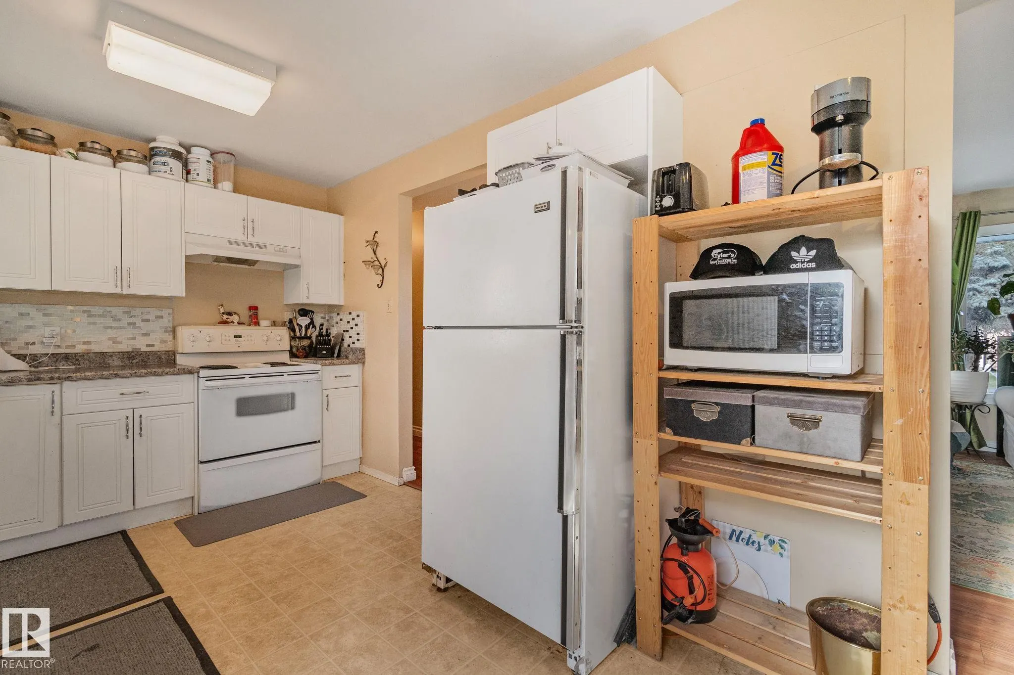 367 EVERGREEN Street