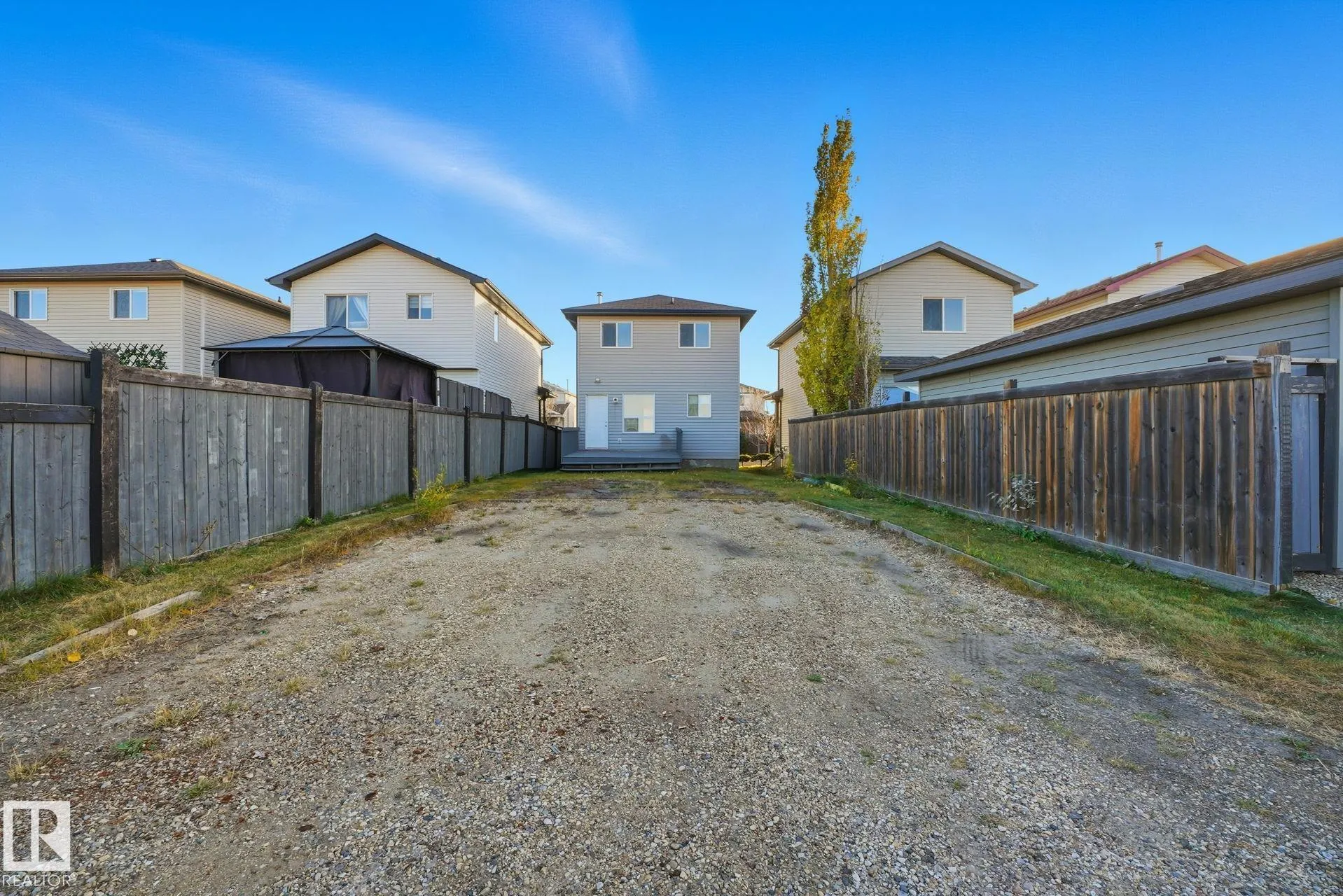 40 BIRCHGLEN Crescent