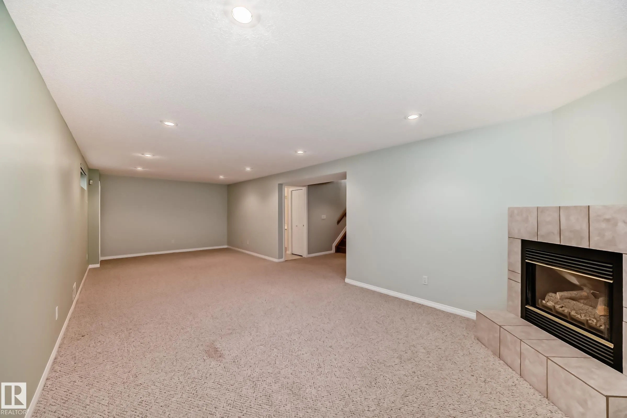 130 RABBIT HILL Court