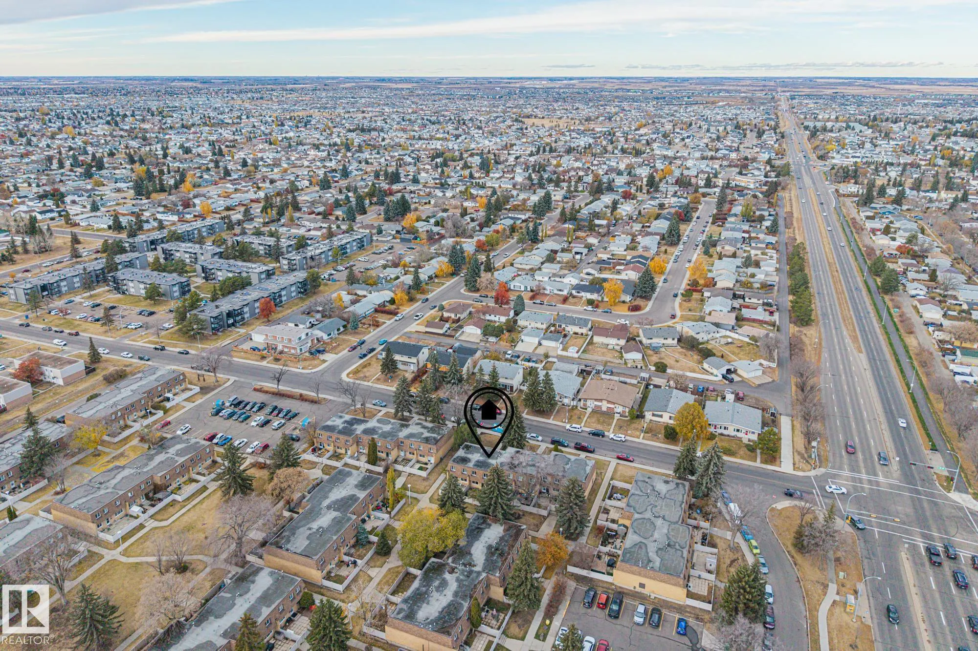 137 LONDONDERRY SQUARE